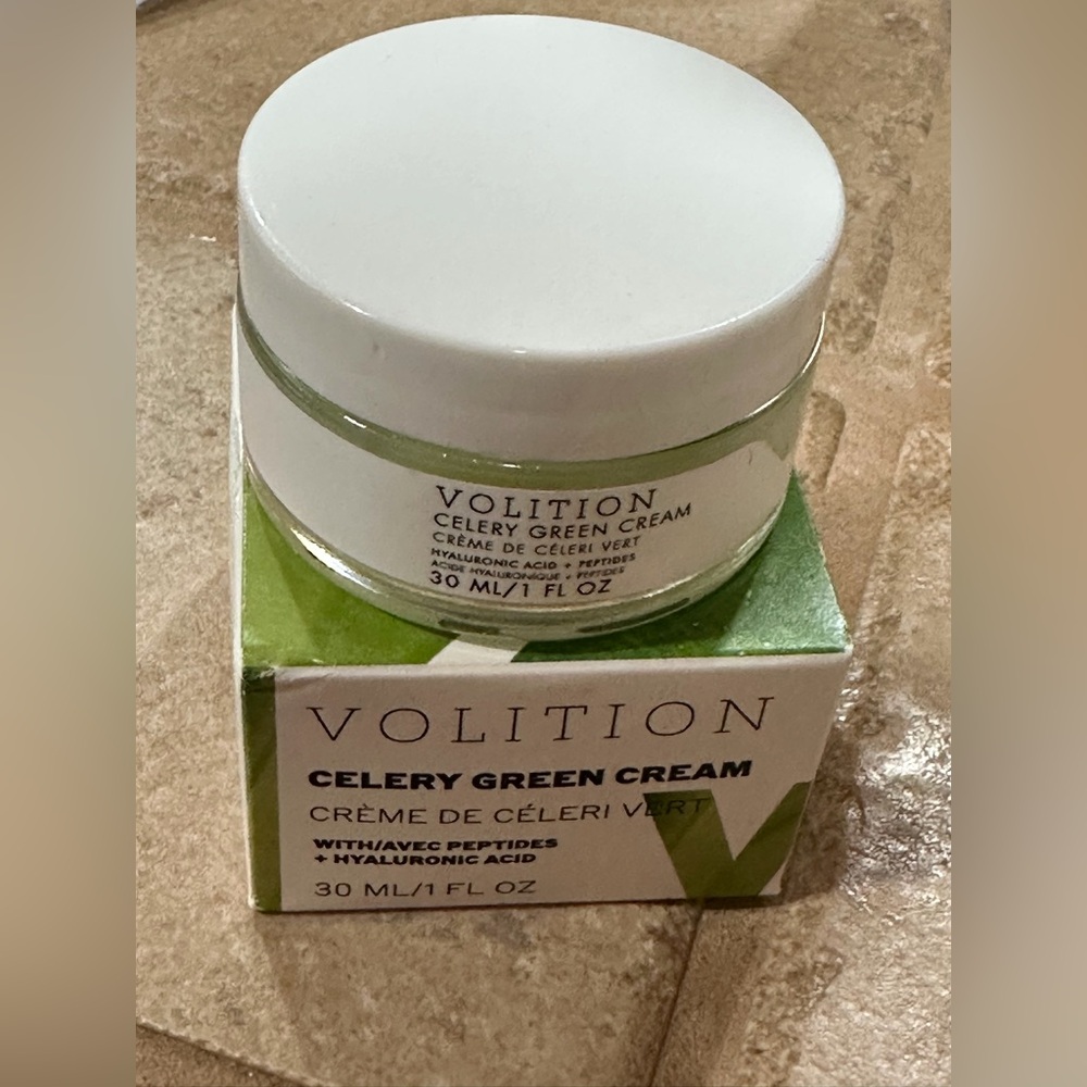 ☘️4/$26 Volition Celery Green Cream 1oz AVEC peptides & hyaluronic acid NWT
